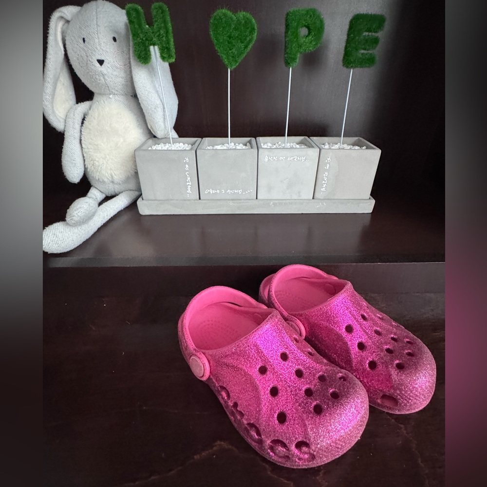 Toddler Pink/Silver Sparkle Crocs